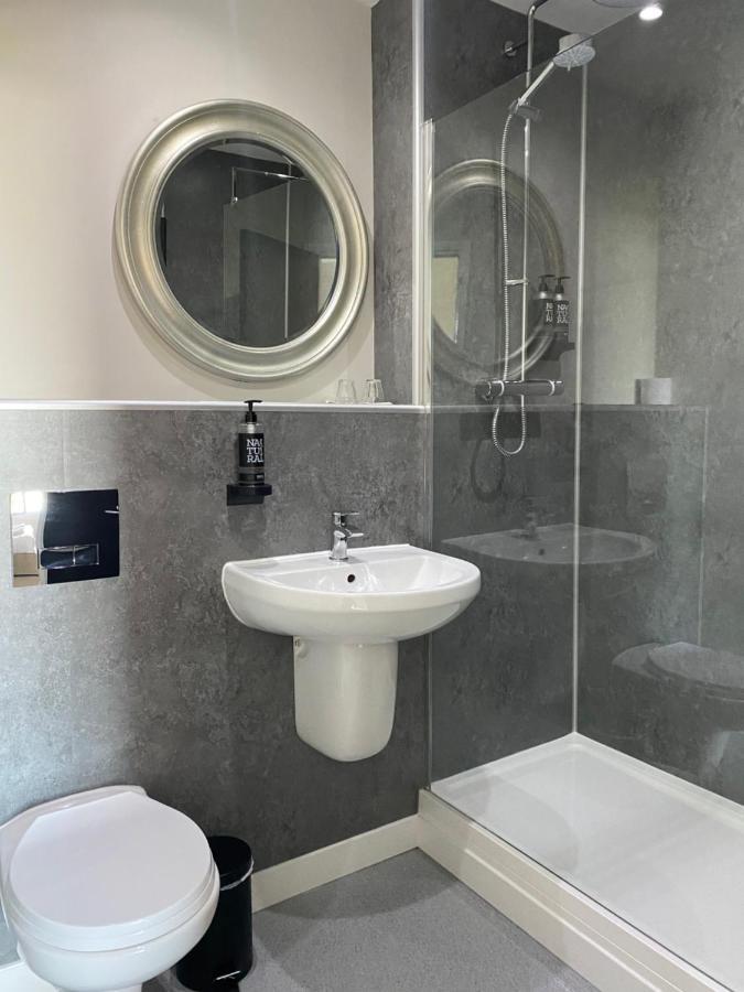Hunley Golf Club Hotel 3*