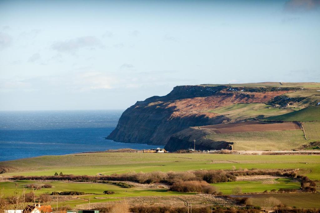 Hunley Golf Club Hotel 3*